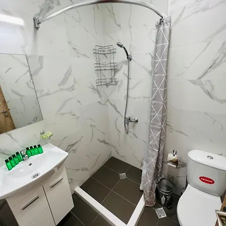 Rent 34 וארנה
