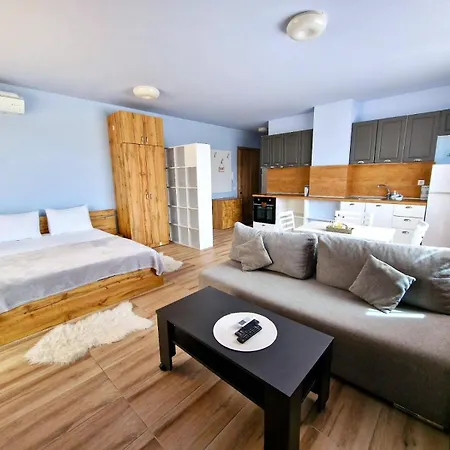 Apartment академика рент студио 34 Varna