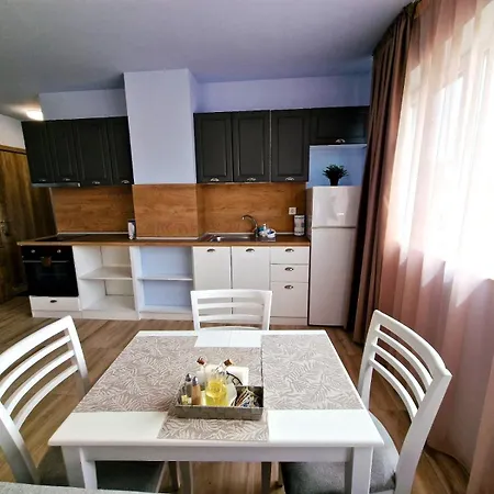 академика рент студио 34 Apartment *